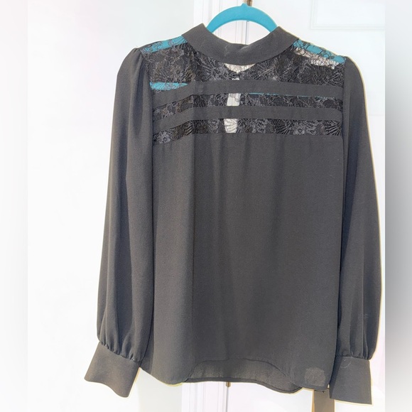 Halogen Tops - Halogen Lace top  Medium NWT